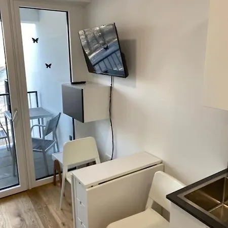 Serviced Im Zentrum #komplett Ausgestattet * Berg bei Rohrbach